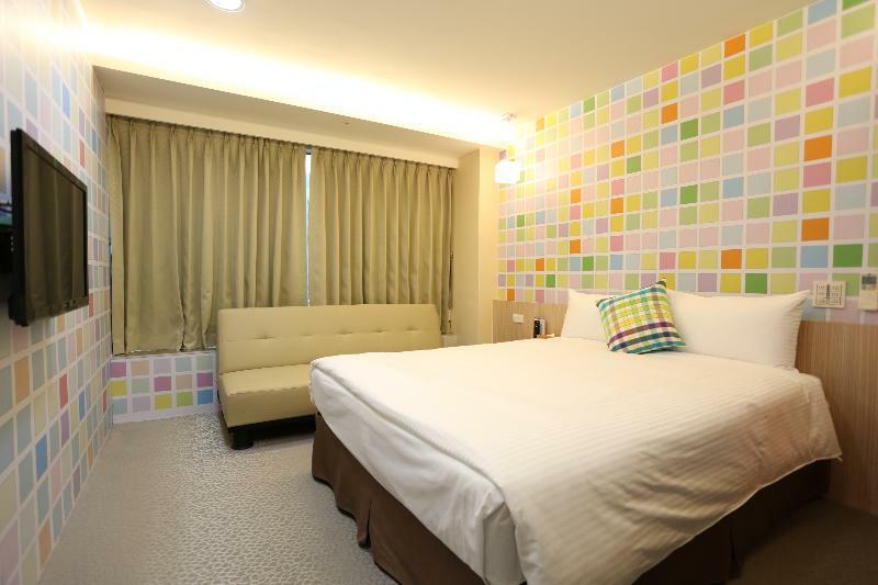 Morwing Hotel Fuzhong Taipei Exterior photo